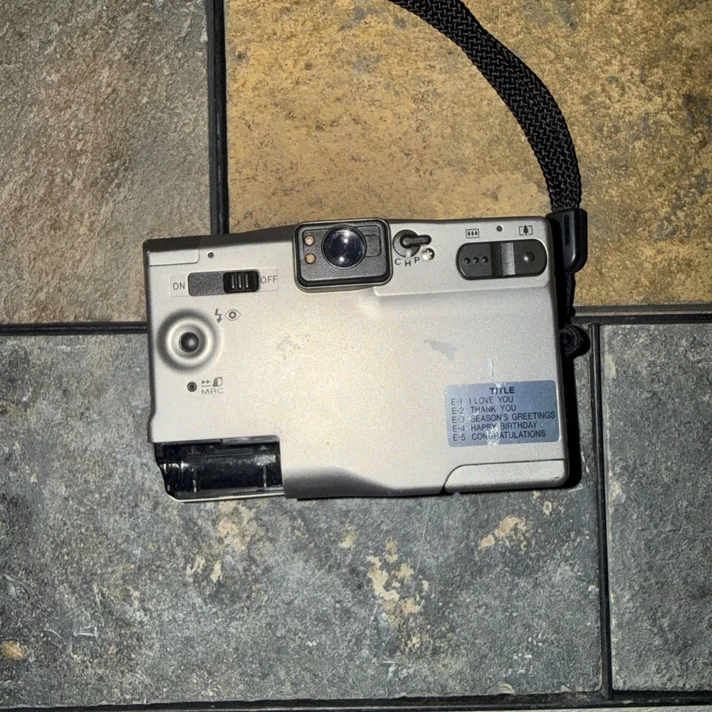 Canon elph 370z